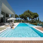 Villa La 5 Bedroom Villa In Sierra Blanca, Marbella