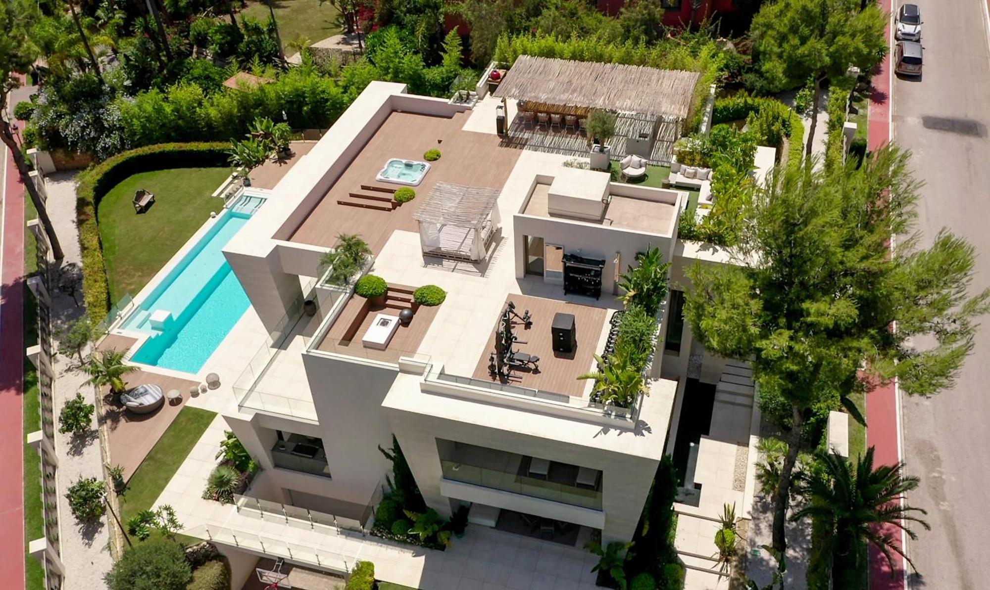 La 5 Bedroom In Sierra Blanca, *