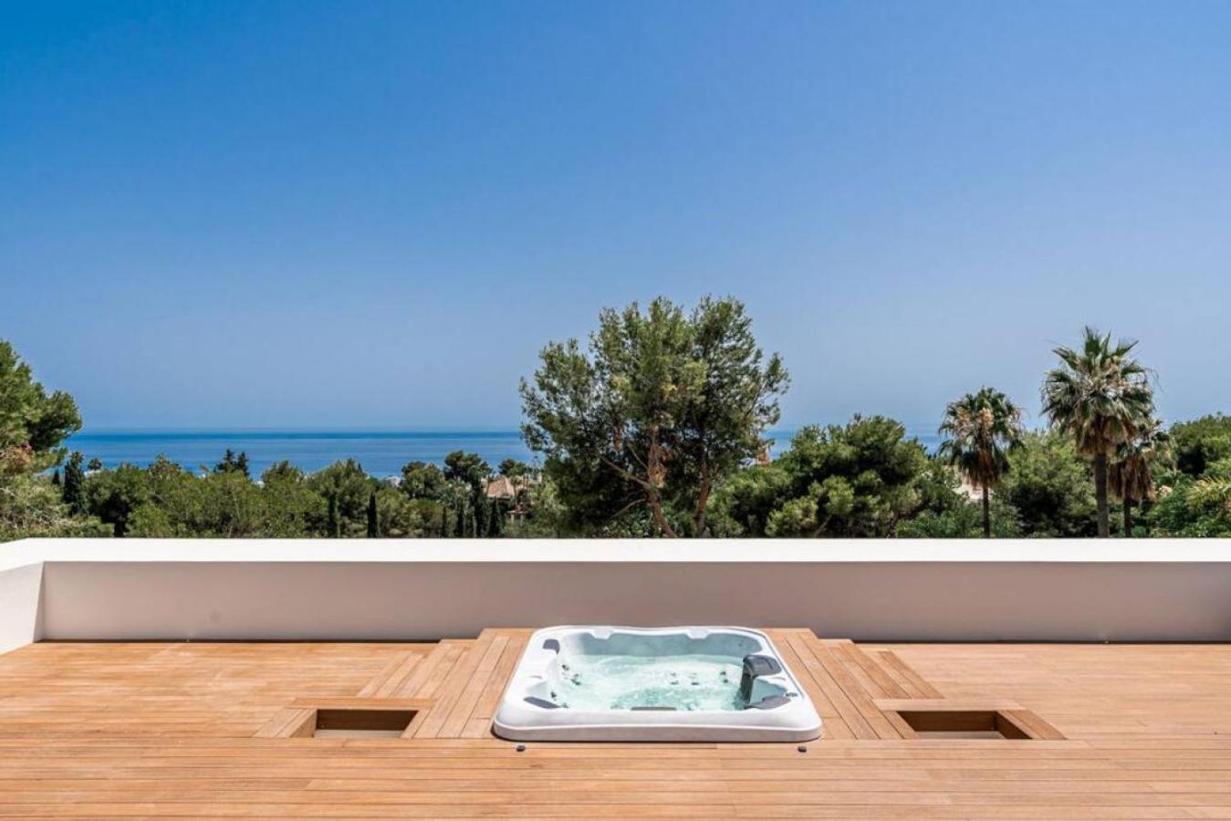 La 5 Bedroom In Sierra Blanca, *