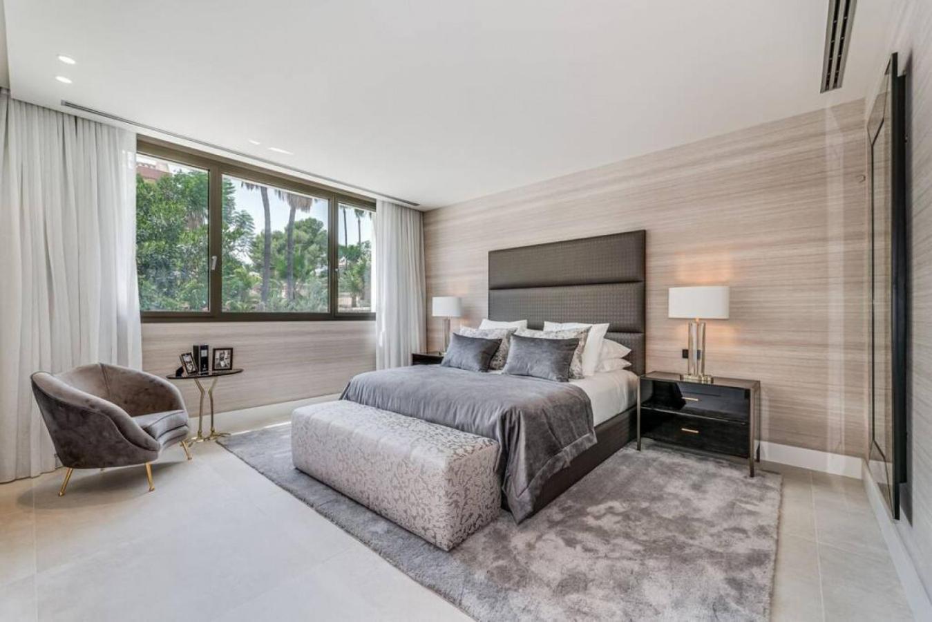 La 5 Bedroom In Sierra Blanca, *